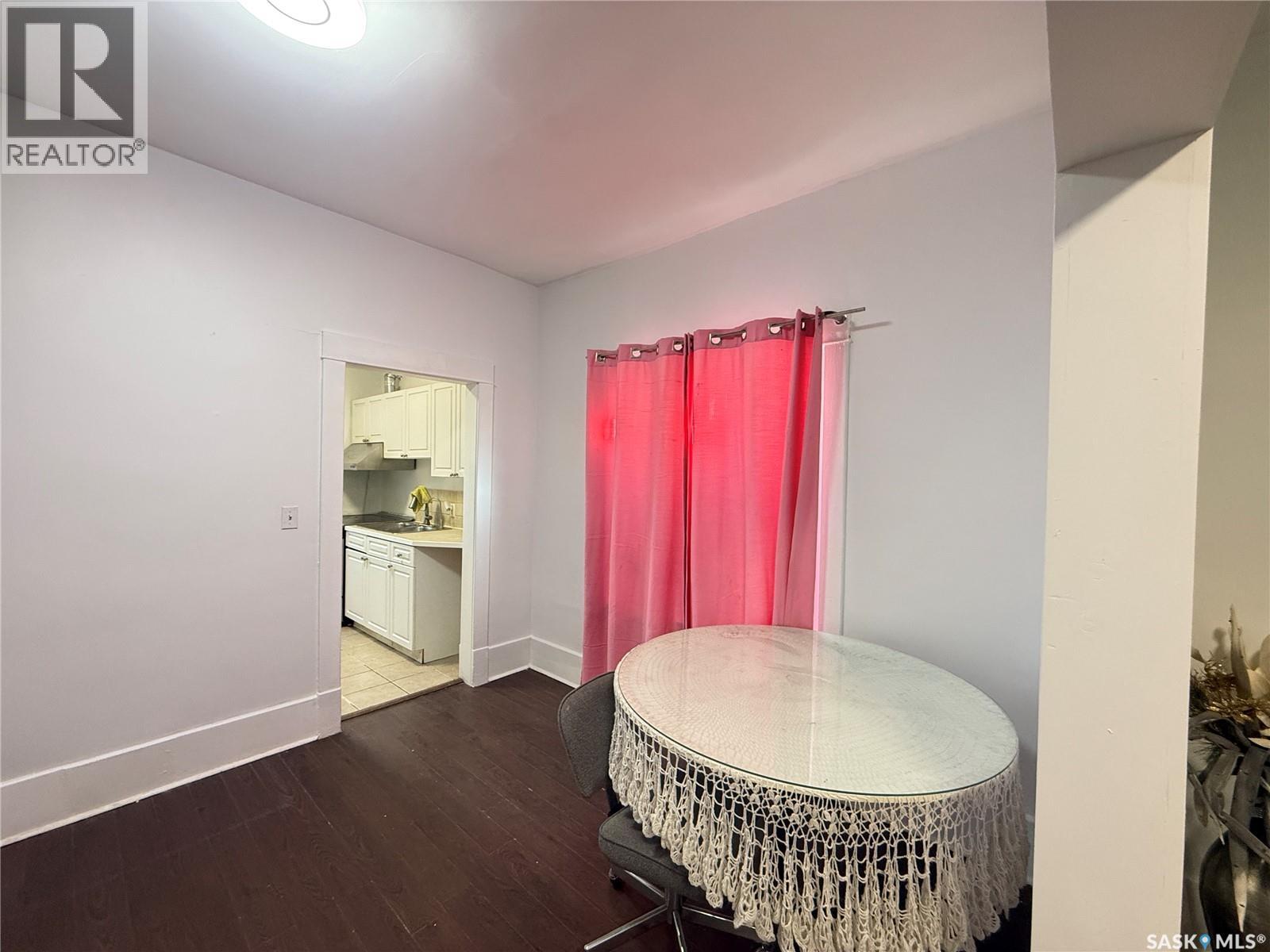 1153 Montague Street, Regina, Saskatchewan  S4T 3H8 - Photo 6 - SK049913