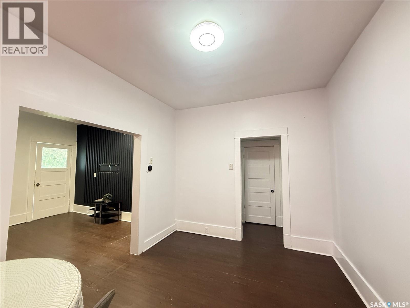 1153 Montague Street, Regina, Saskatchewan  S4T 3H8 - Photo 7 - SK049913