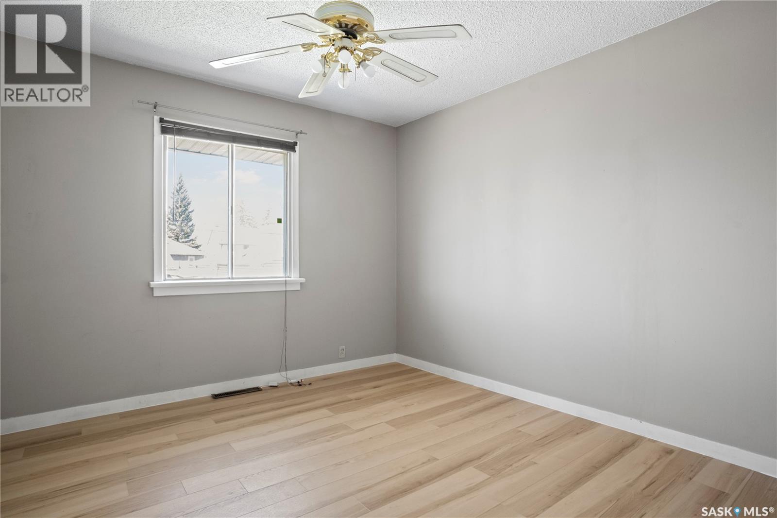 978 Lindsay Street, Regina, Saskatchewan  S4N 3A6 - Photo 13 - SK049881