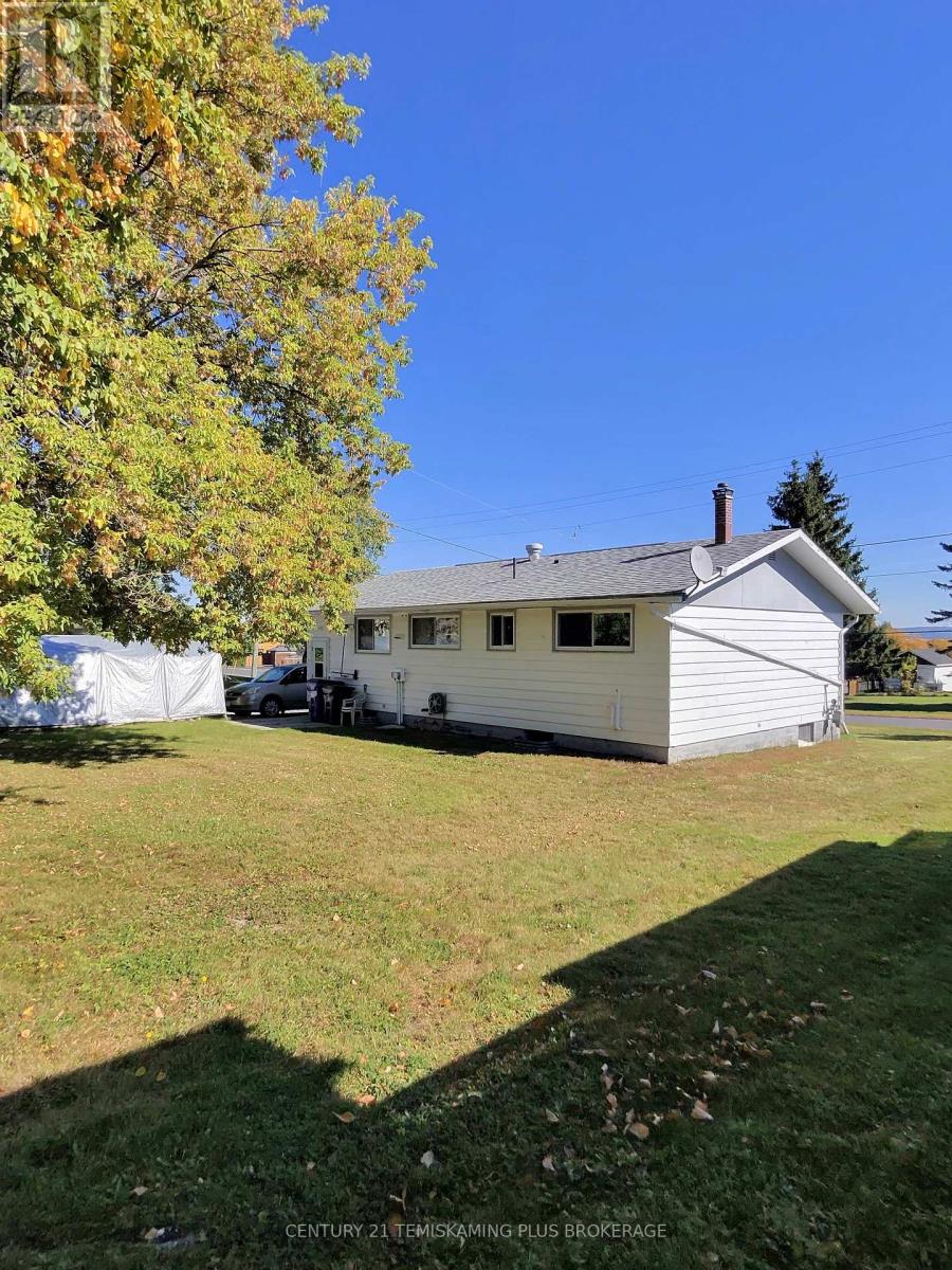 228 Meridian Avenue, Temiskaming Shores (Haileybury), Ontario  P0J 1K0 - Photo 7 - T13841928