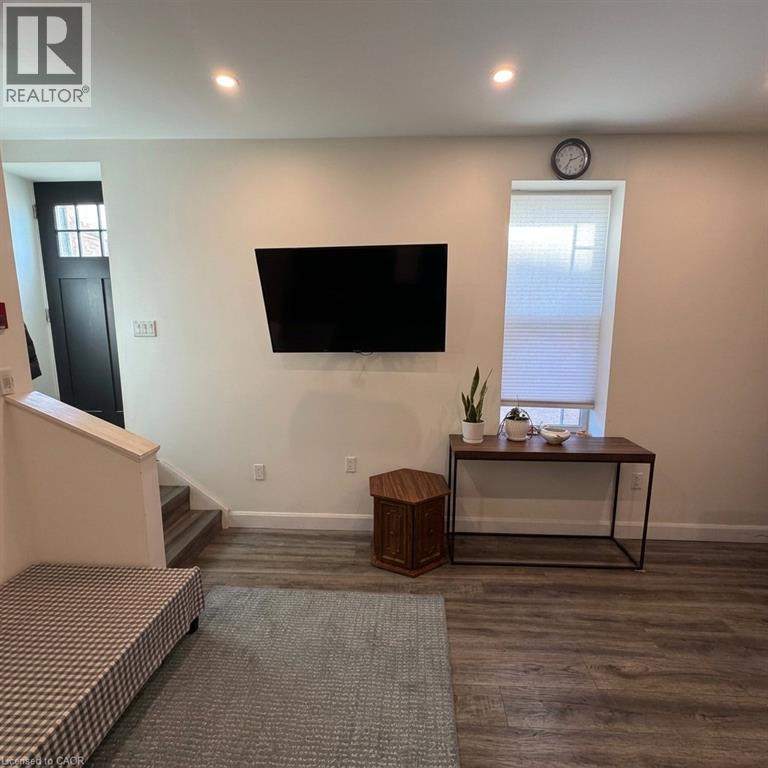 195 S Waterloo Street Unit# 14, Stratford, Ontario  N5A 4B6 - Photo 2 - 40867616