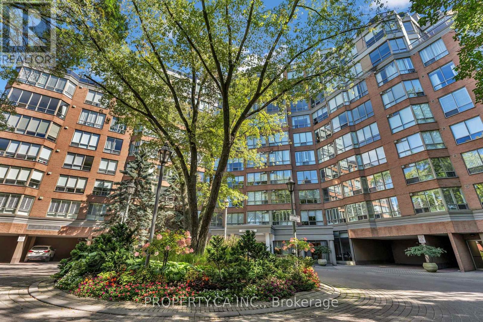 517 - 1 Ripley Avenue, Toronto, Ontario  M6S 4Z6 - Photo 2 - W13841940