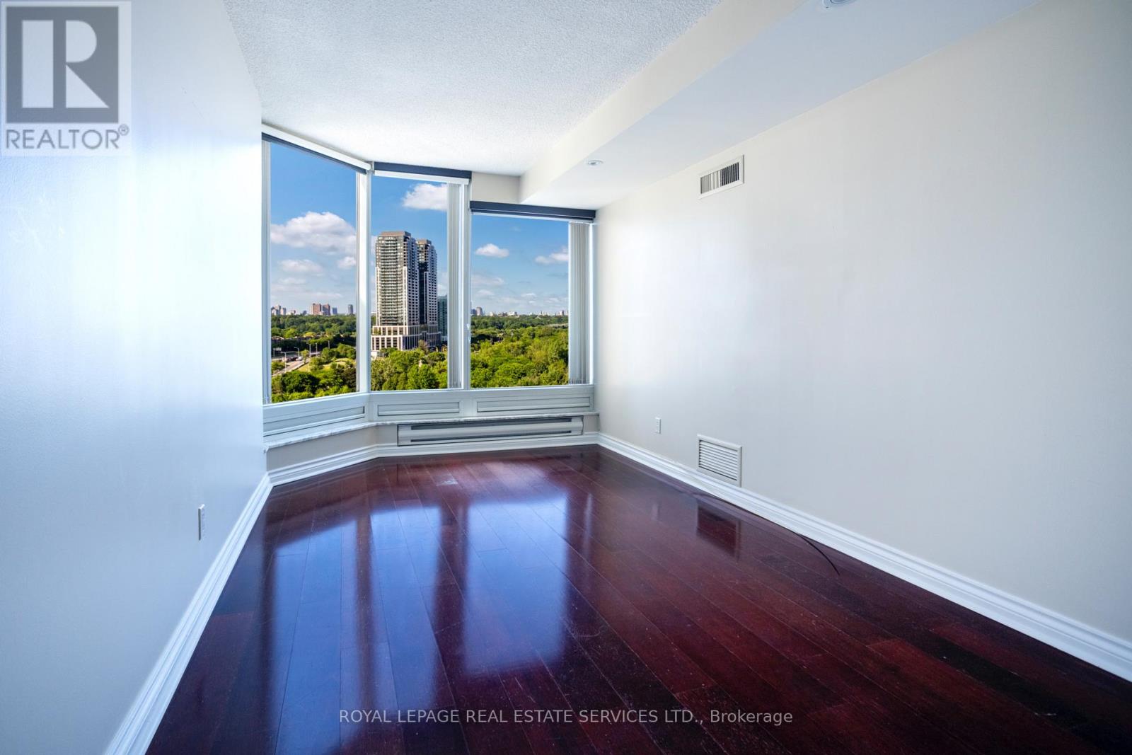 1503 - 1 Palace Pier Court, Toronto, Ontario M8V 3W9 - Photo 13 - W13841946