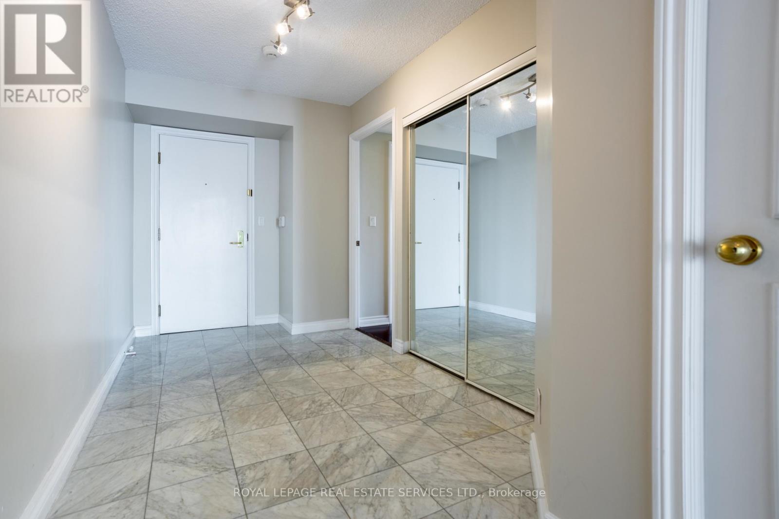 1503 - 1 Palace Pier Court, Toronto, Ontario M8V 3W9 - Photo 15 - W13841946
