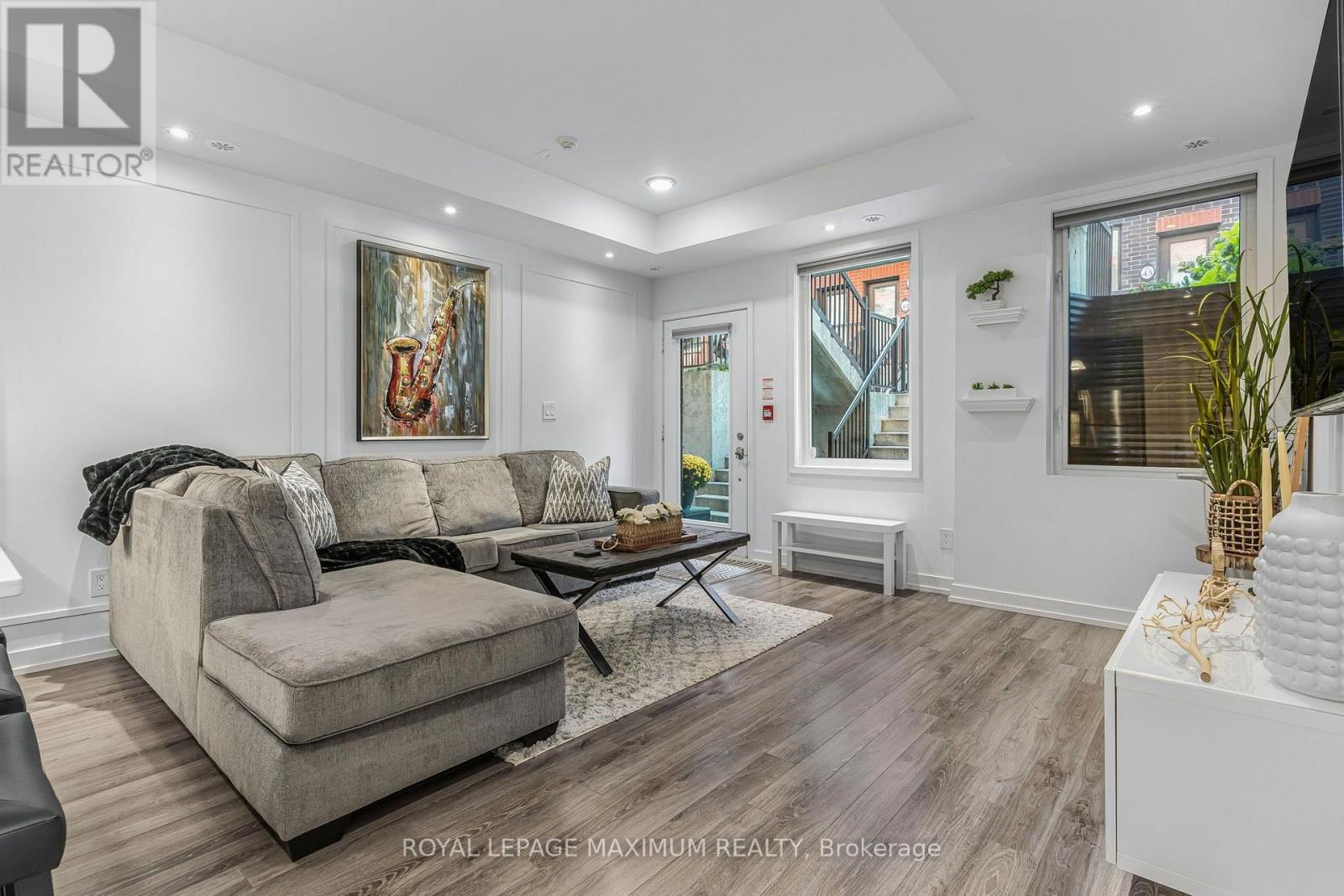 2b - 867 Wilson Avenue, Toronto, Ontario  M3K 0A4 - Photo 3 - W13841960