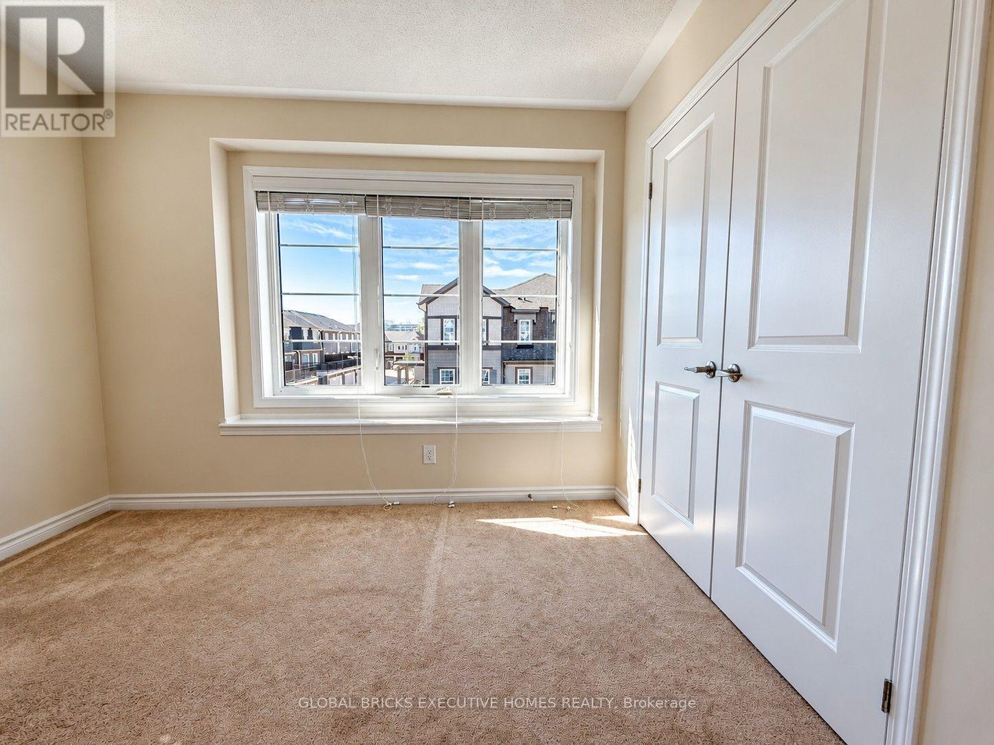 296 Ellen Davidson Drive, Oakville, Ontario  L6M 0V5 - Photo 18 - W13841700