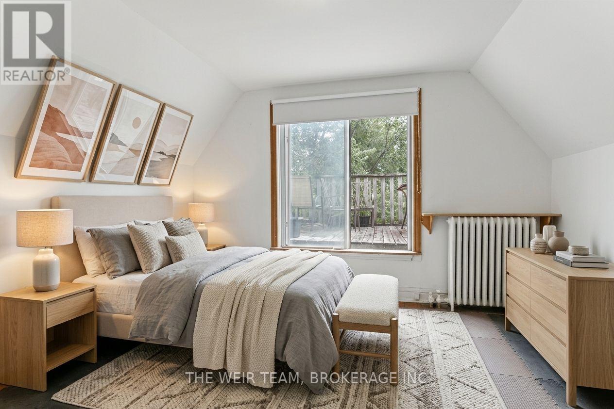 219 Withrow Avenue, Toronto, Ontario  M4K 1E2 - Photo 13 - E13841448