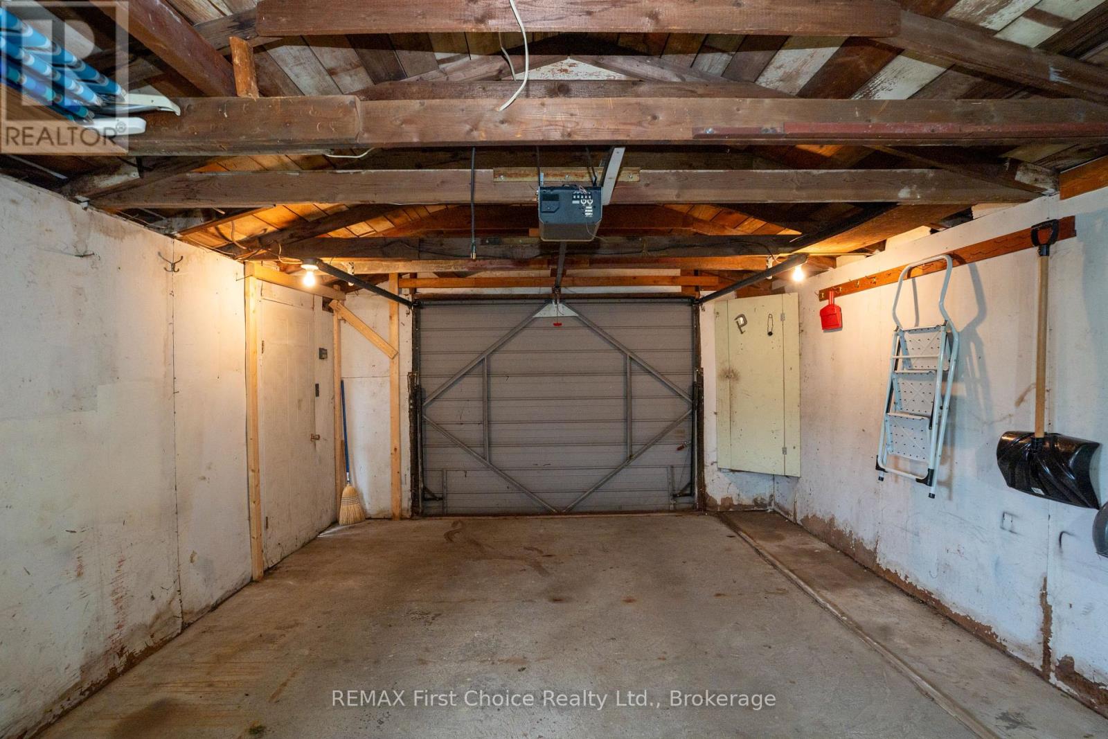 69 Matthews St. Street, Thunder Bay, Ontario  P7A 3K8 - Photo 25 - X13841182