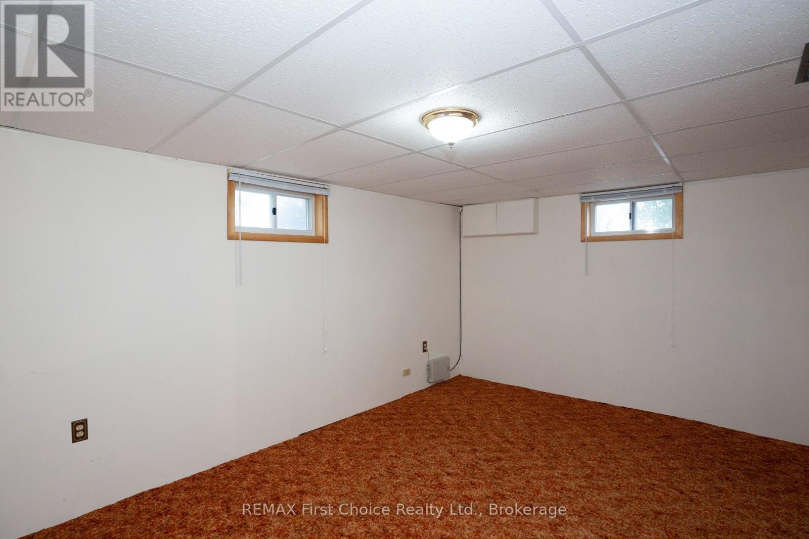 69 Matthews St. Street, Thunder Bay, Ontario  P7A 3K8 - Photo 44 - X13841182