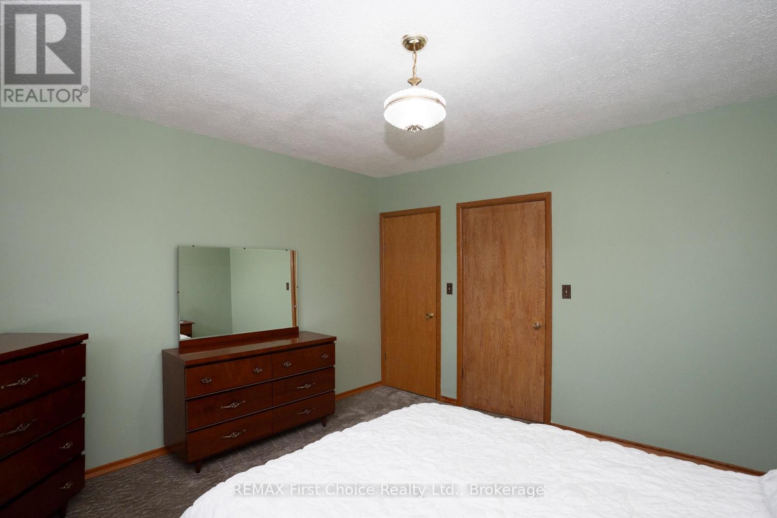69 Matthews St. Street, Thunder Bay, Ontario  P7A 3K8 - Photo 5 - X13841182