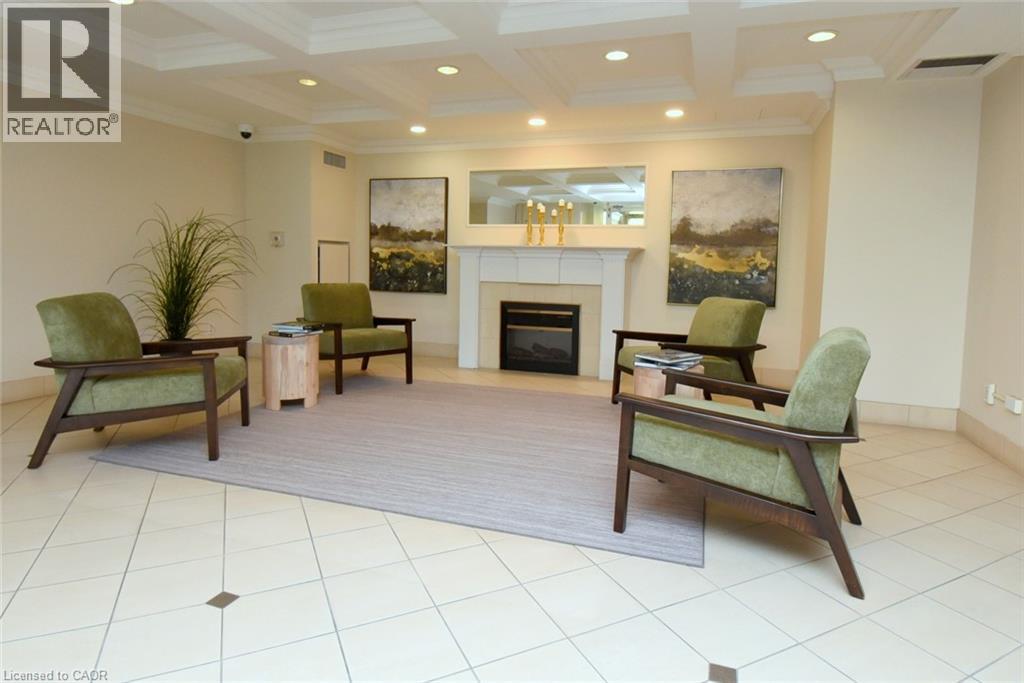 2000 Creekside Drive Unit# Ph 901, Dundas, Ontario  L9H 7S7 - Photo 38 - 40867280