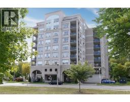 2000 CREEKSIDE Drive Unit# PH 901, Dundas, Ontario