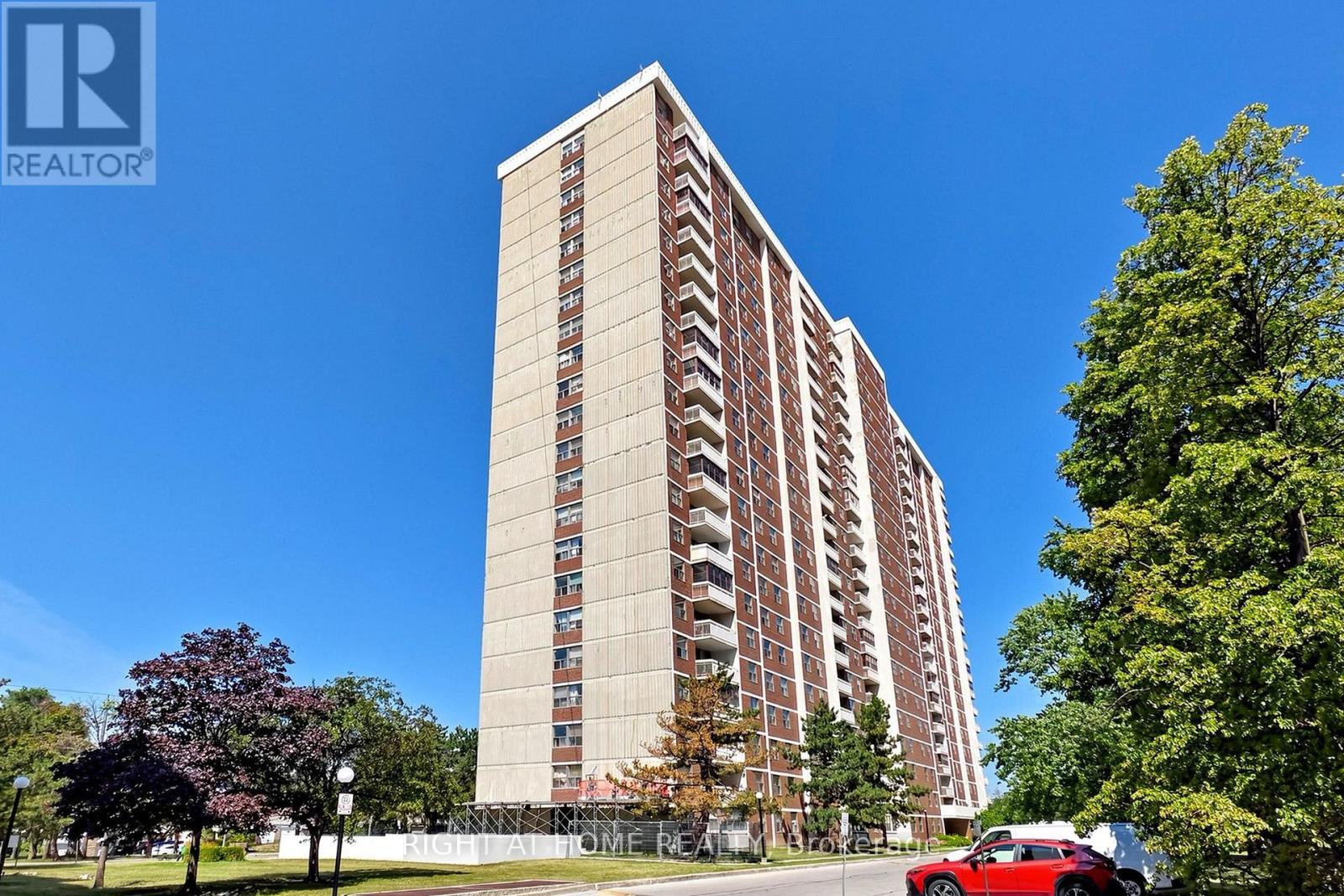 2212 - 205 HILDA AVENUE, Toronto, Ontario