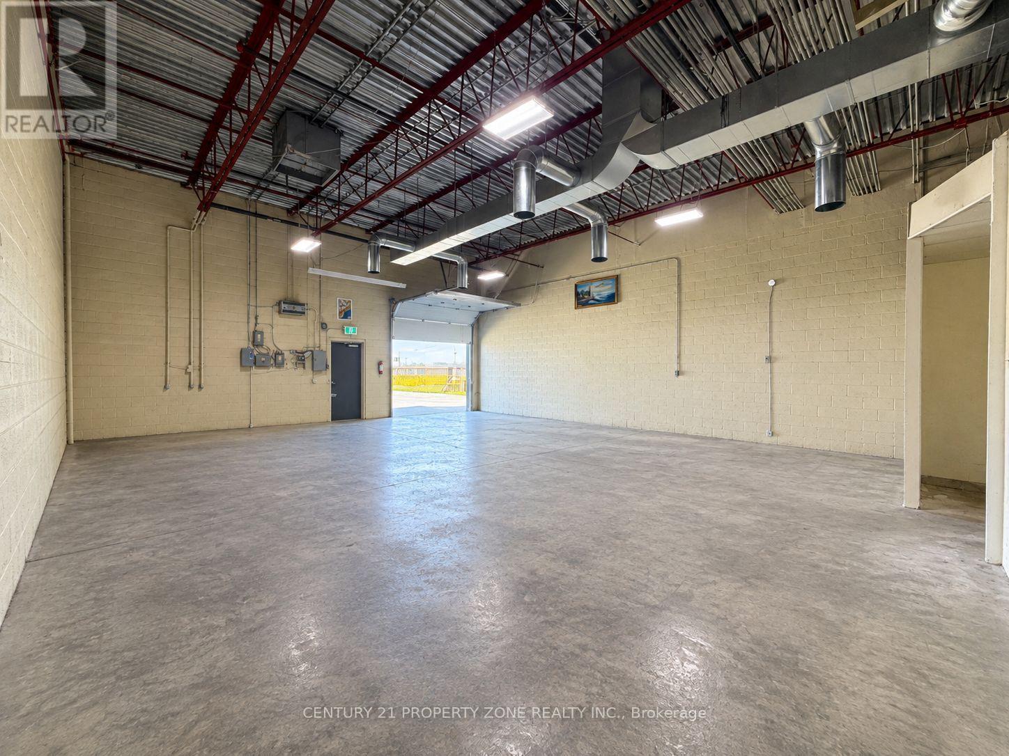 13 - 1935 DREW ROAD Mississauga (Northeast) Ontario Canada L5S1M7 4