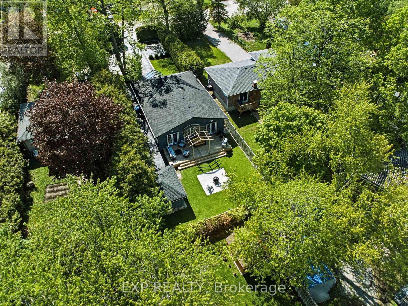 32 Farley Circle, Georgina, Ontario  L0E 1S0 - Photo 38 - N13823372