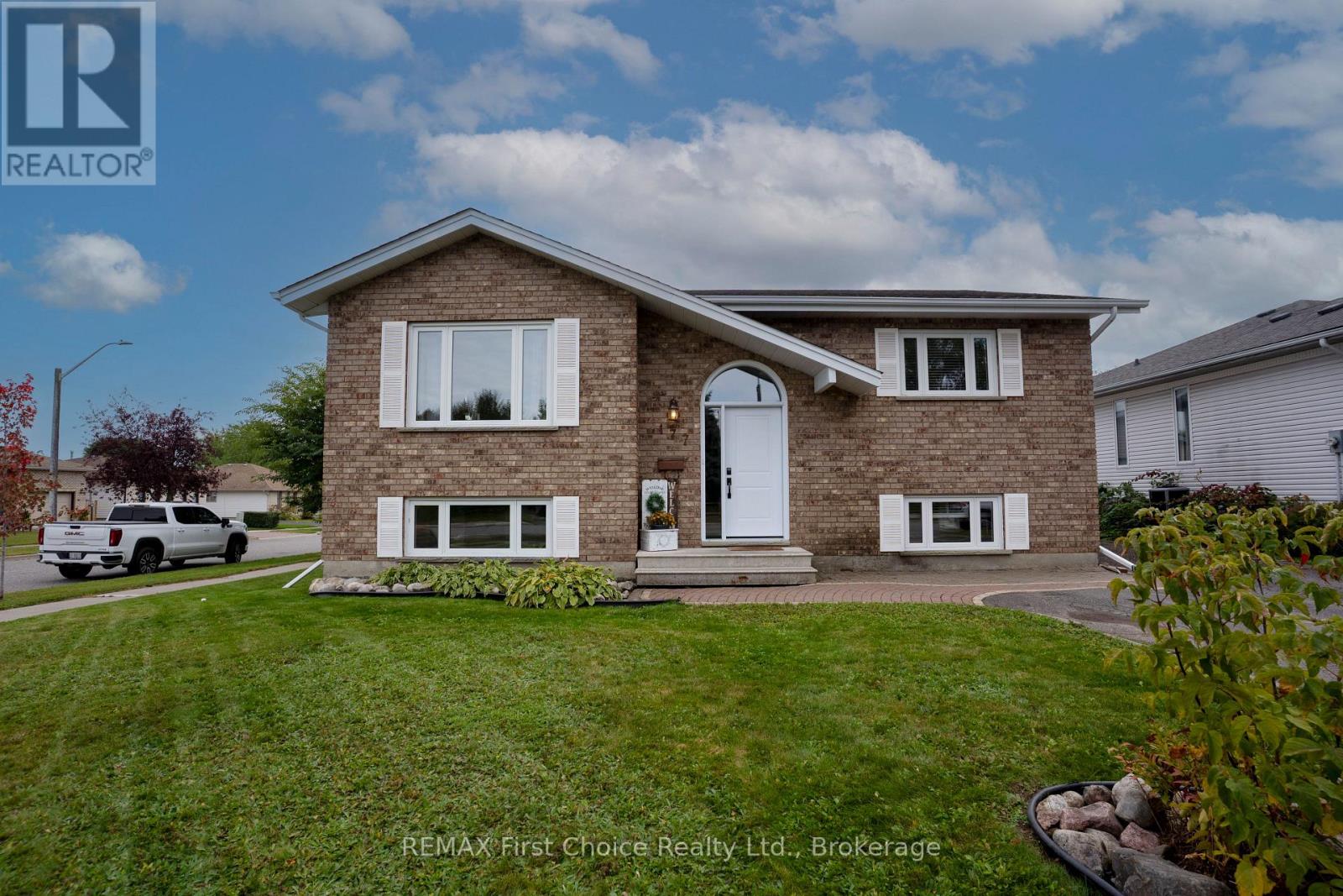 177 FLAMINGO DRIVE, Thunder Bay, Ontario