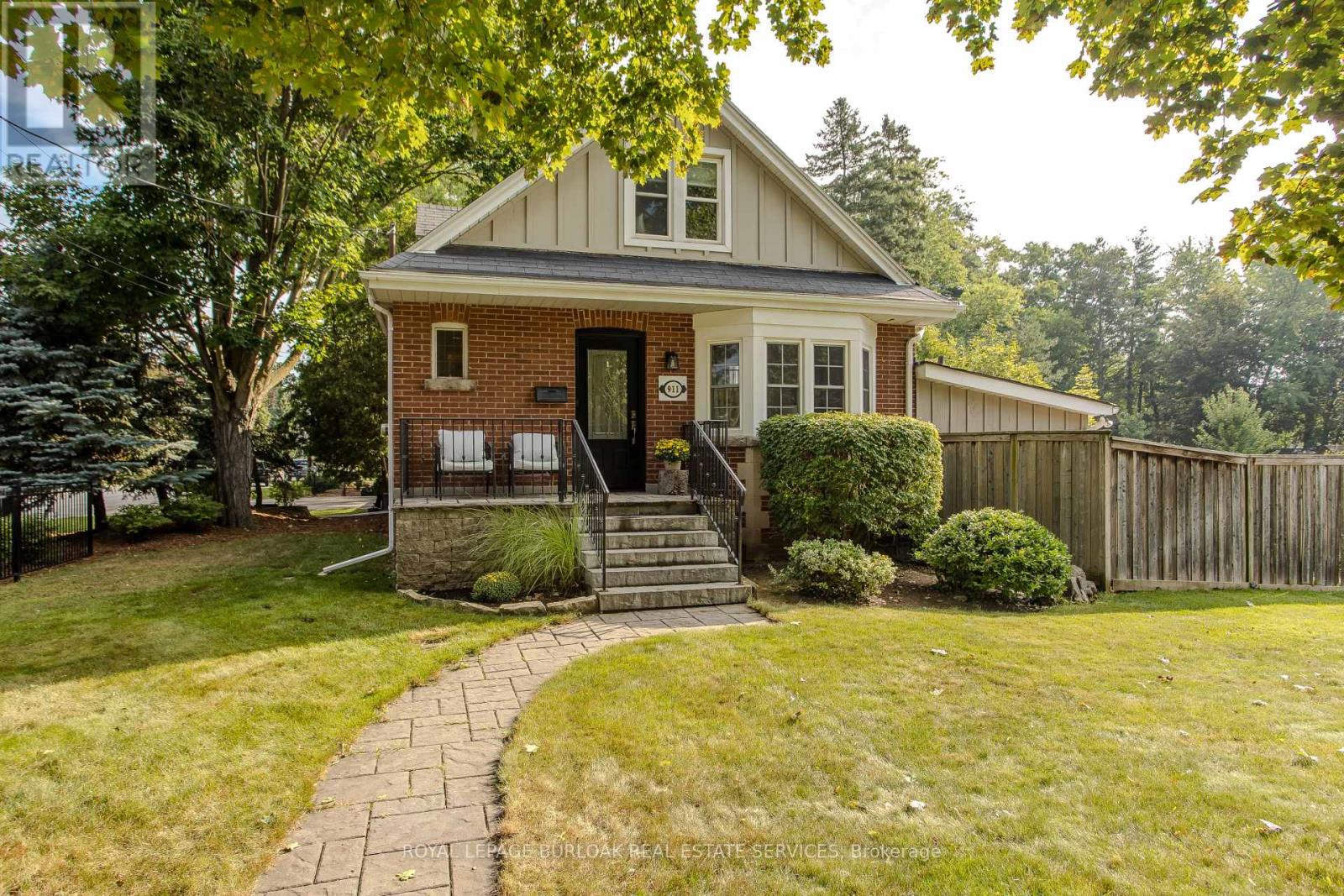 911 Lasalle Park Road, Burlington, Ontario  L7T 1M6 - Photo 2 - W13829992
