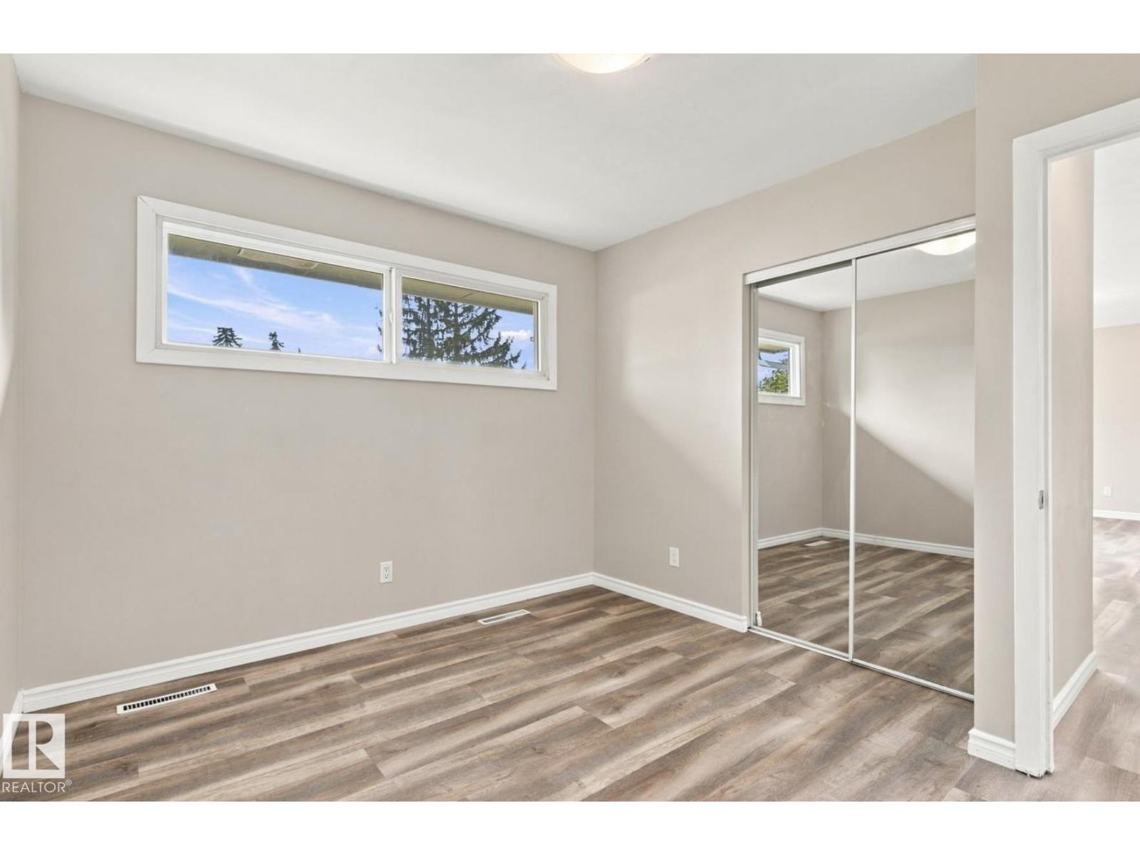 15812 110A AV NW