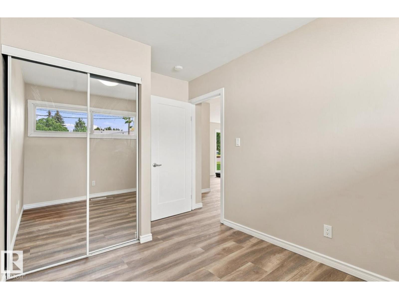15812 110A AV NW