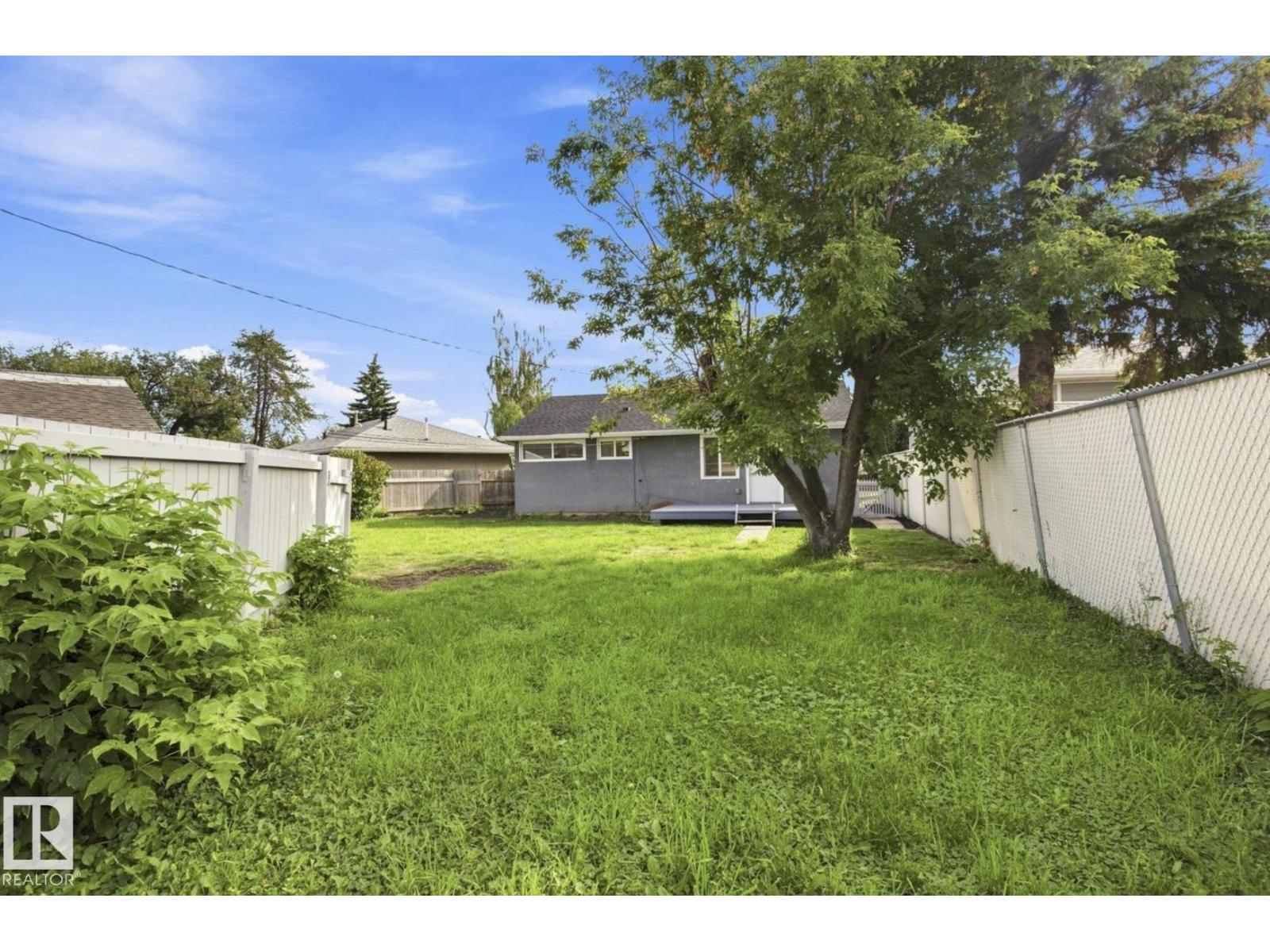 15812 110A AV NW