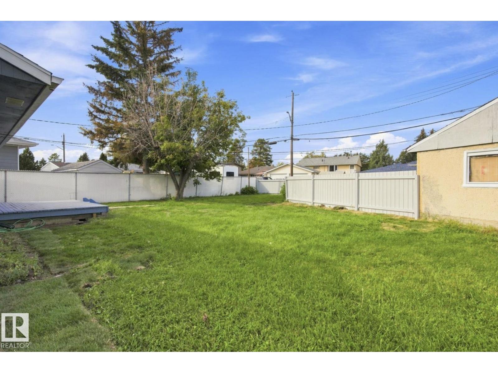 15812 110A AV NW