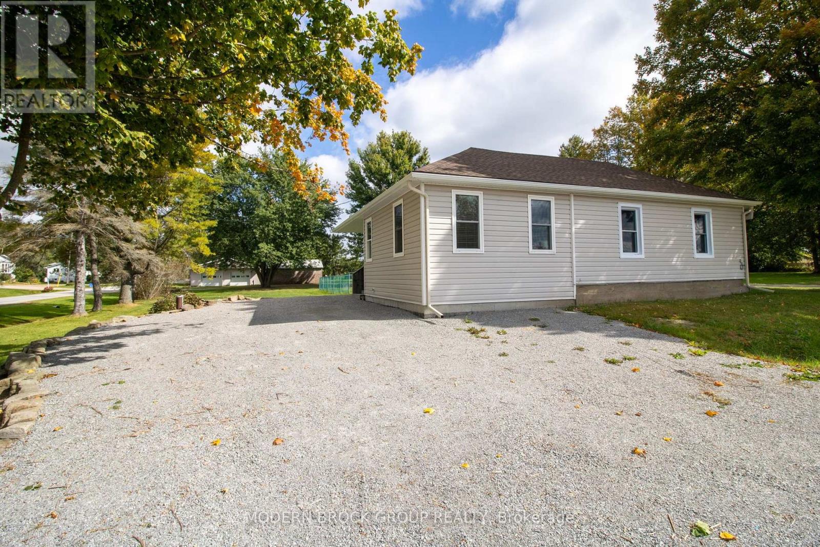 169 County Rd 29 Road, Elizabethtown-Kitley, Ontario  K0E 1H0 - Photo 3 - X13842024