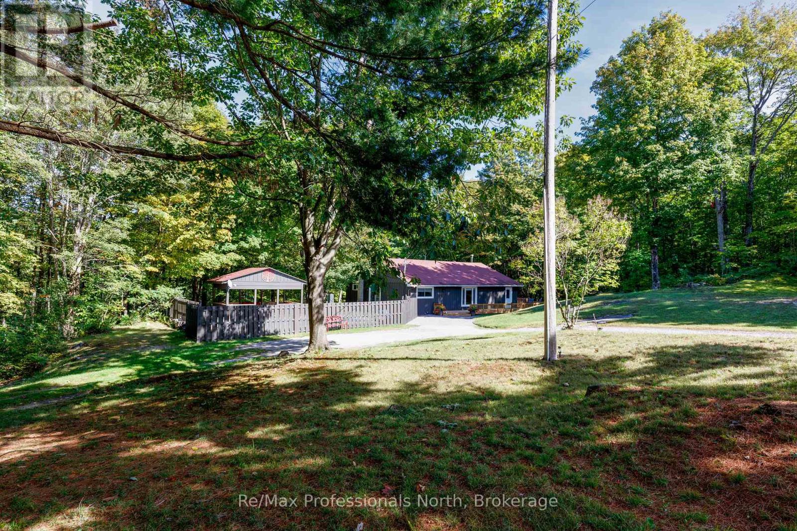 3962 169 Muskoka Road, Muskoka Lakes (Medora), Ontario  P0B 1J0 - Photo 2 - X13842014