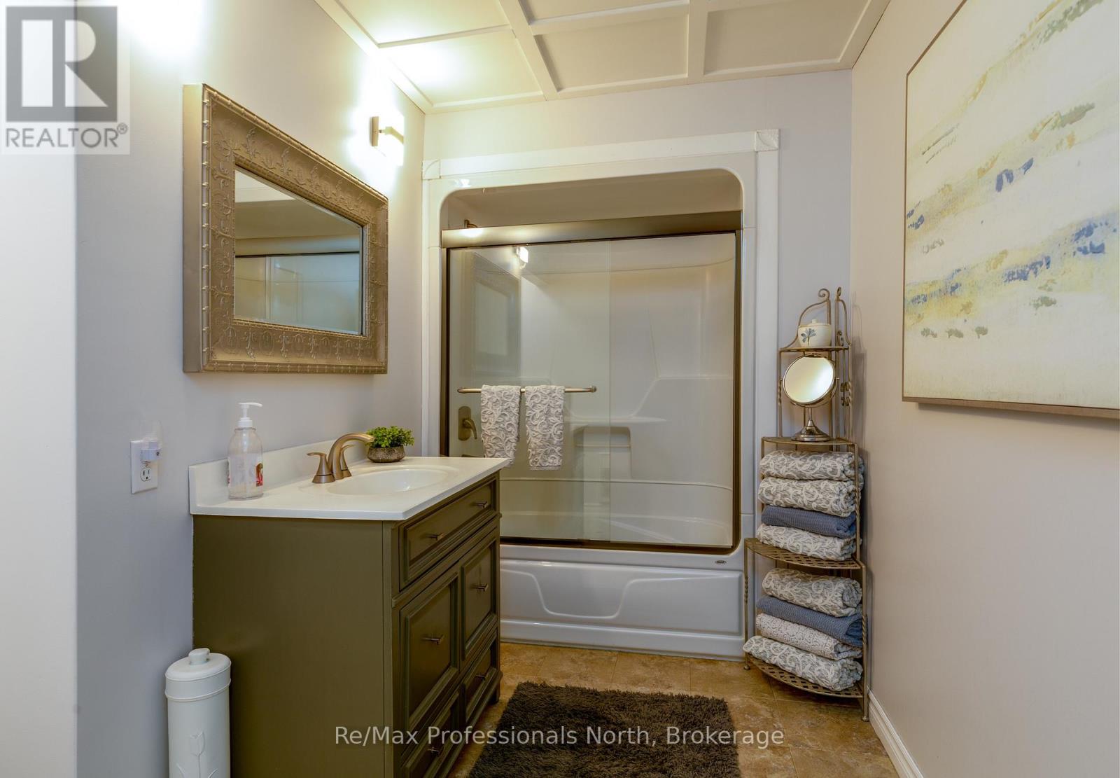 3962 169 Muskoka Road, Muskoka Lakes (Medora), Ontario  P0B 1J0 - Photo 35 - X13842014