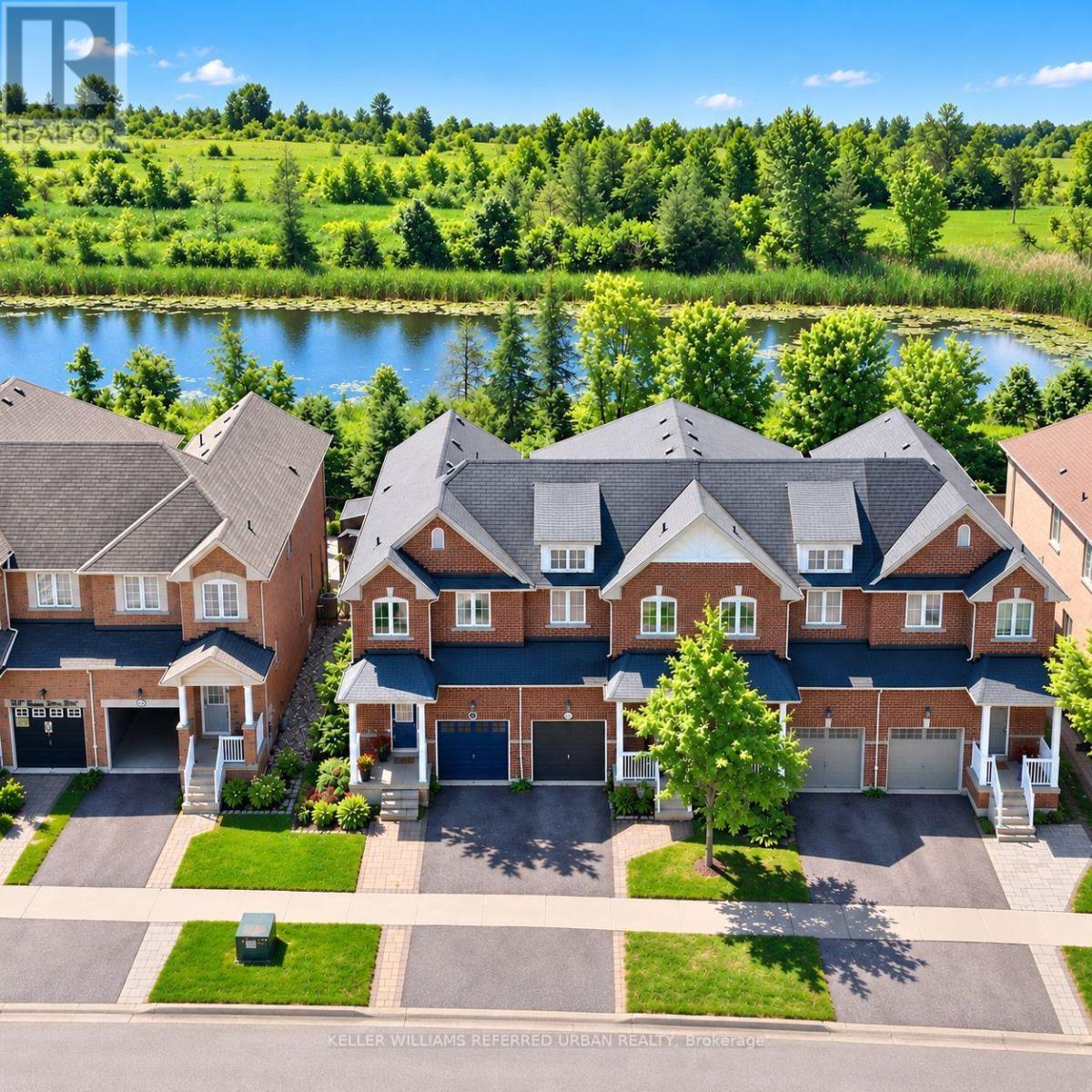 571 Reeves Way Boulevard, Whitchurch-Stouffville, Ontario  L4A 0H1 - Photo 2 - N13811664