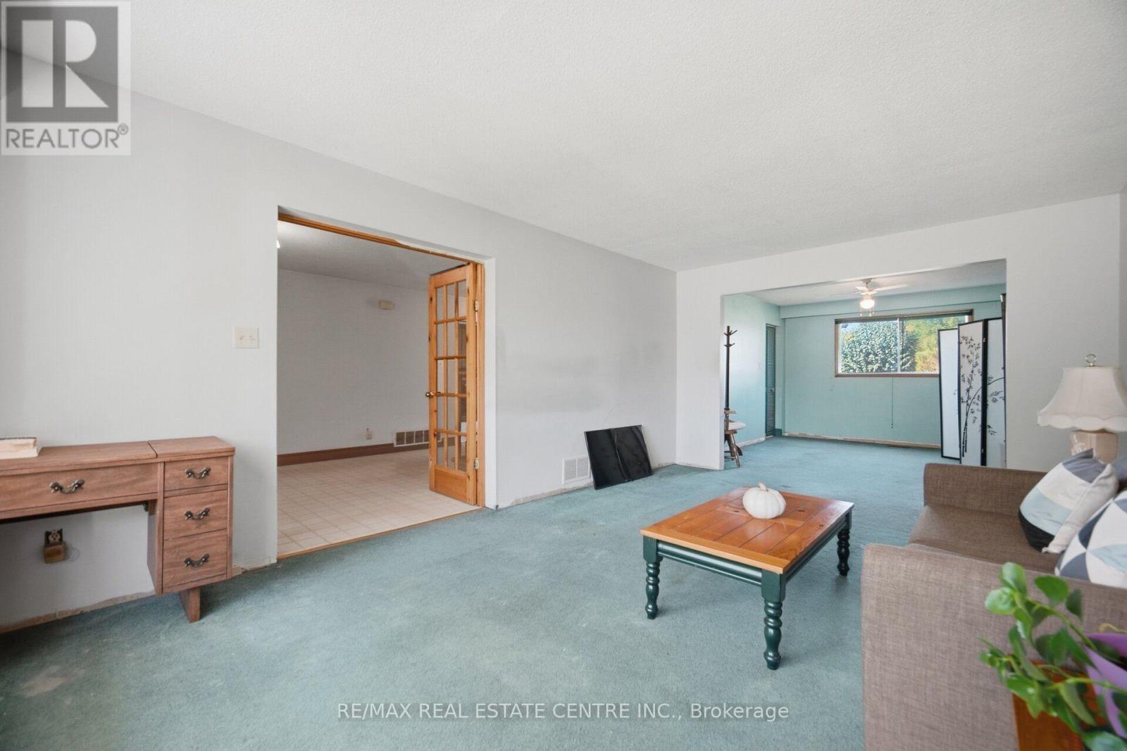 4141 Twine Crescent, Mississauga, Ontario  L4Z 1E4 - Photo 5 - W13834248