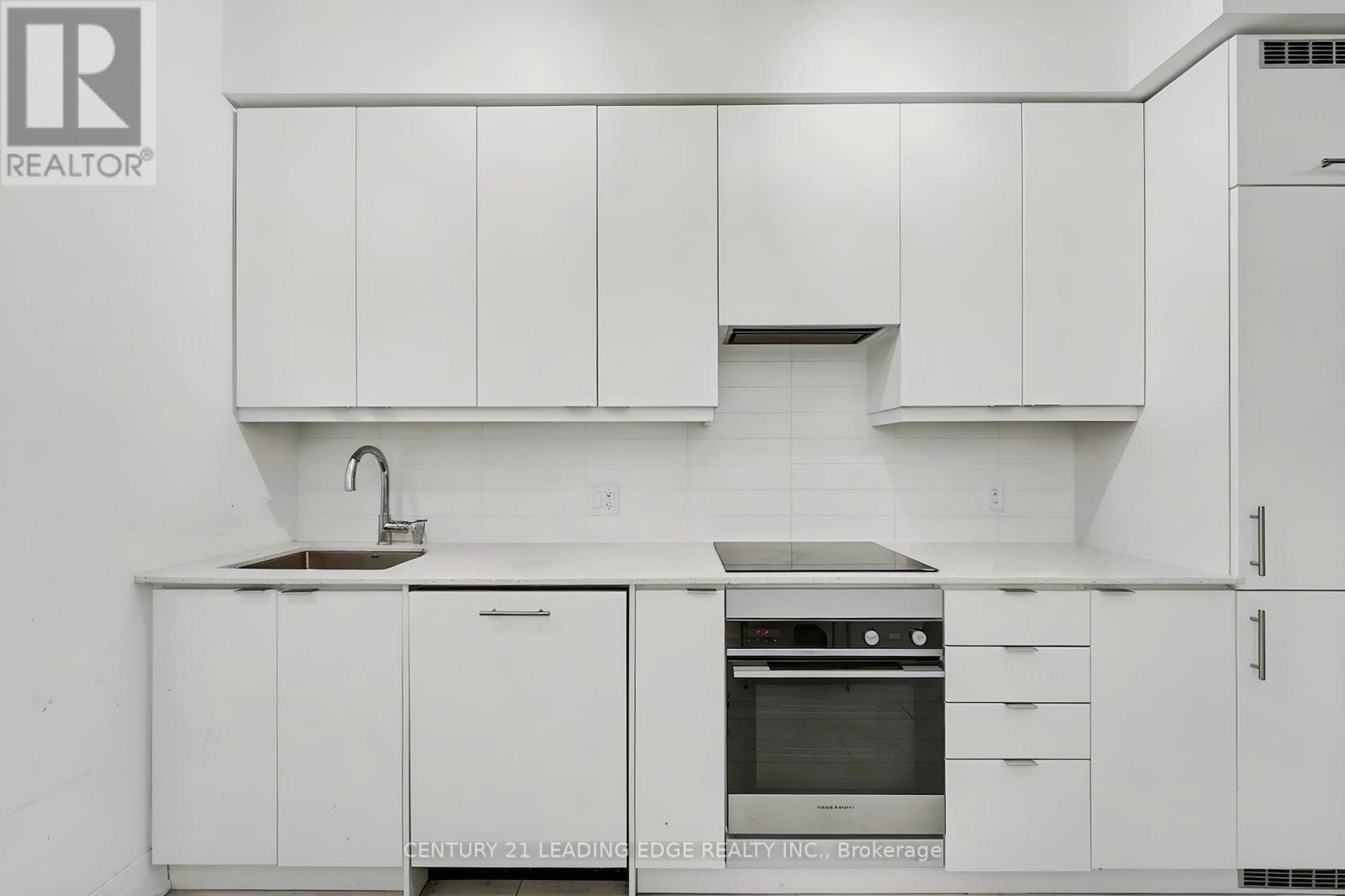 3006 - 30 Elm Drive W, Mississauga, Ontario  L5B 0N6 - Photo 25 - W13841998