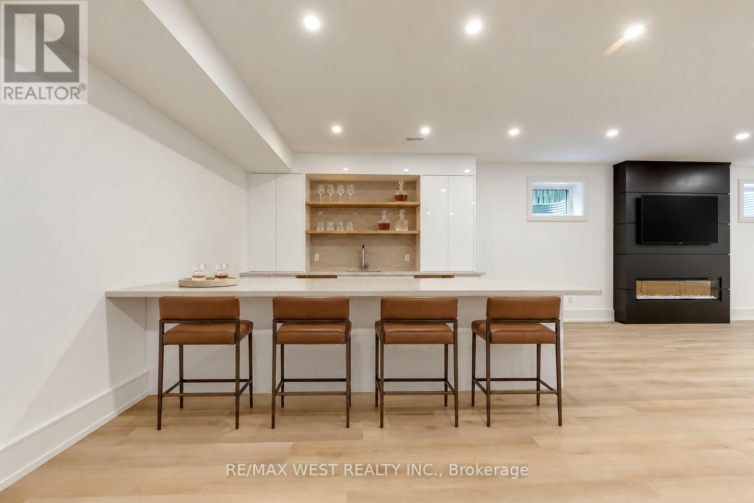 3 Amber Crescent, Toronto, Ontario  M6L 2R5 - Photo 40 - W13842002