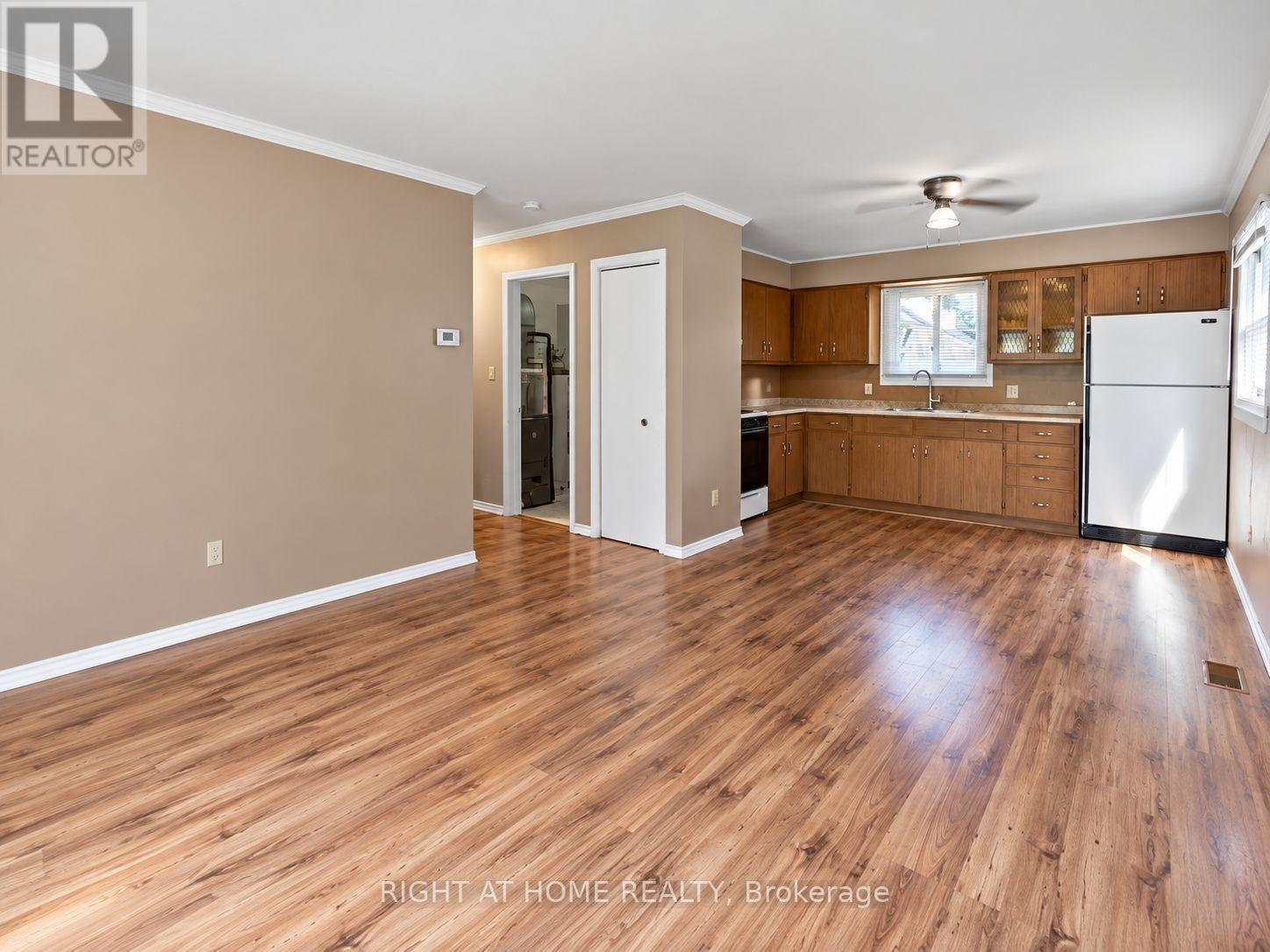 207-209 Inshes Avenue, Chatham-Kent, Ontario  N7M 2Z5 - Photo 2 - X13842028