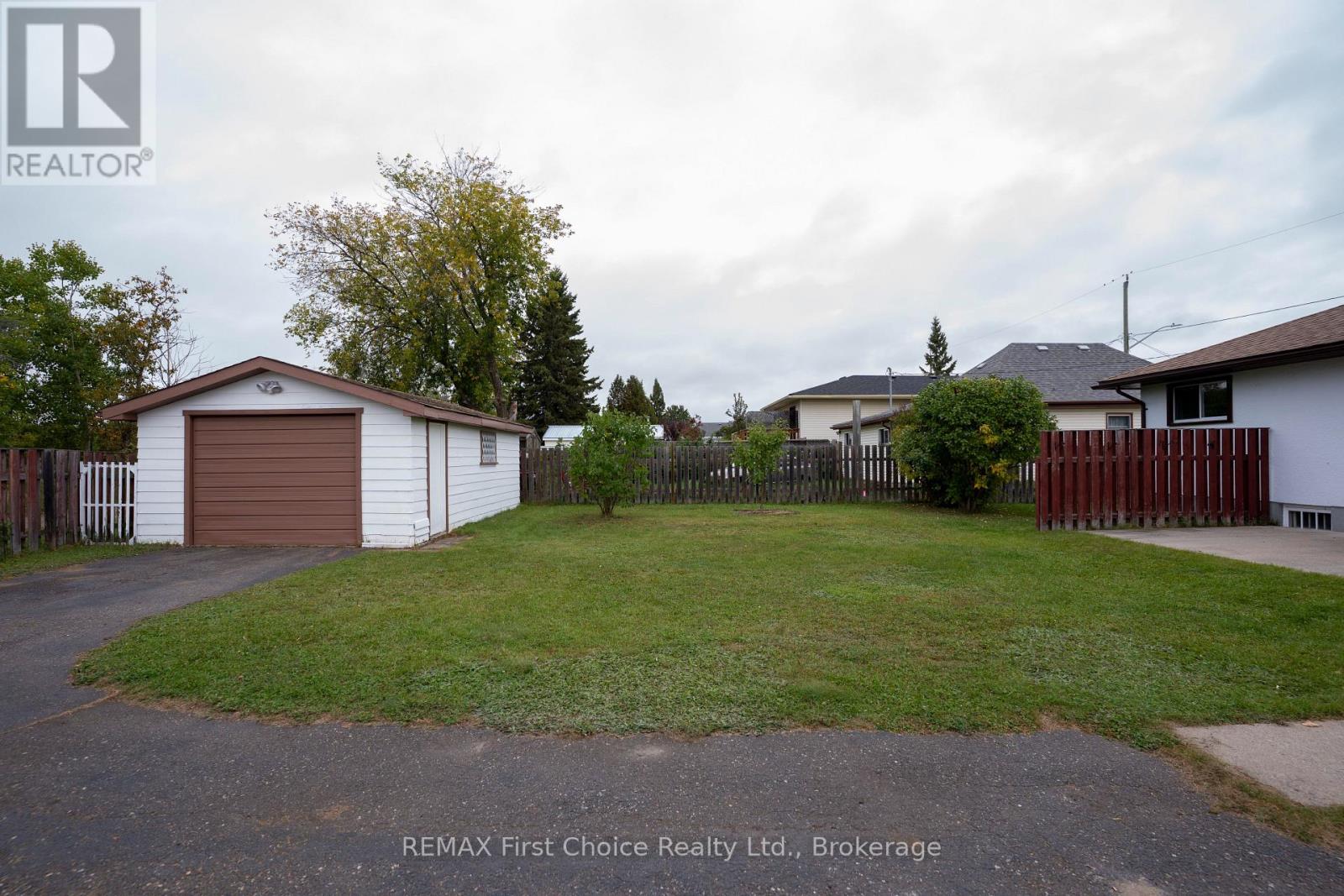 69 Matthews St. Street, Thunder Bay (Shuniah), Ontario  P7A 3K8 - Photo 14 - X13841182