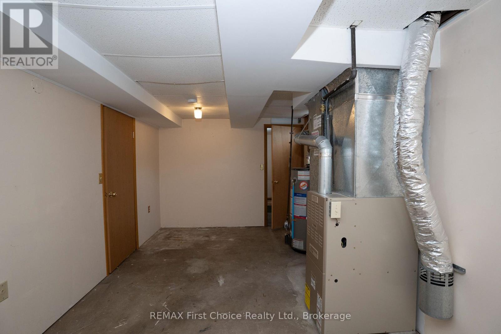 69 Matthews St. Street, Thunder Bay, Ontario  P7A 3K8 - Photo 37 - X13841182