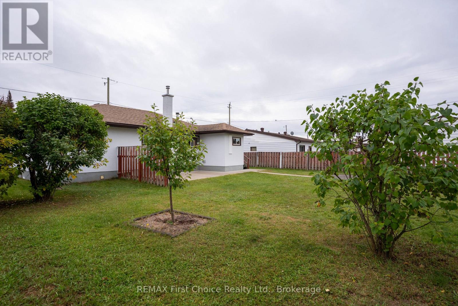 69 Matthews St. Street, Thunder Bay, Ontario  P7A 3K8 - Photo 6 - X13841182