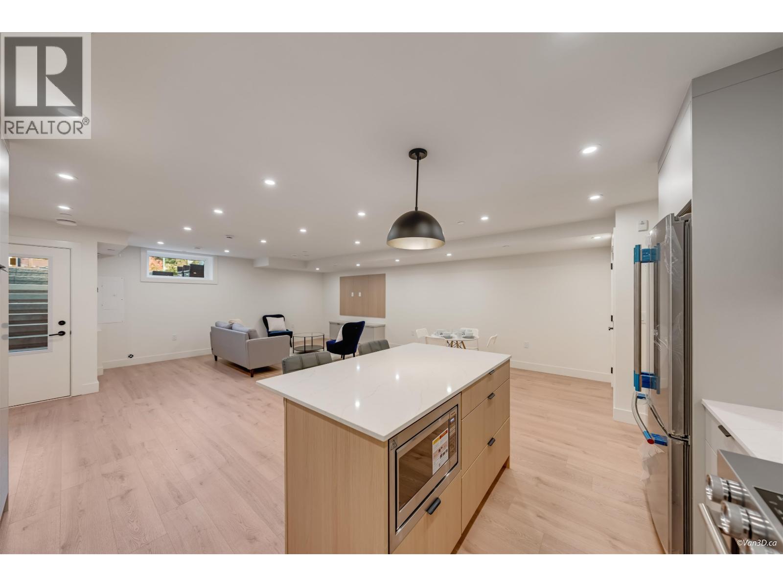 1 6136 Irmin Street, Burnaby, British Columbia  V5J 1Z1 - Photo 7 - R3170902