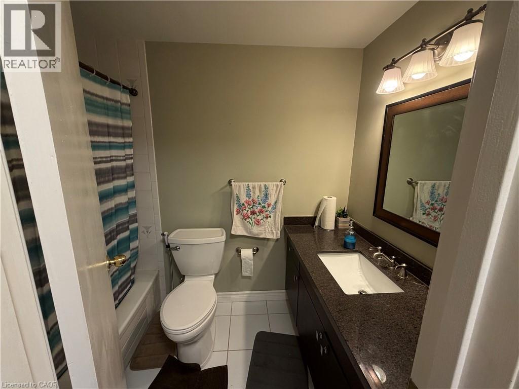 8 Lowell Street S Unit# Upper, Cambridge, Ontario  N1R 5C7 - Photo 12 - 40867278