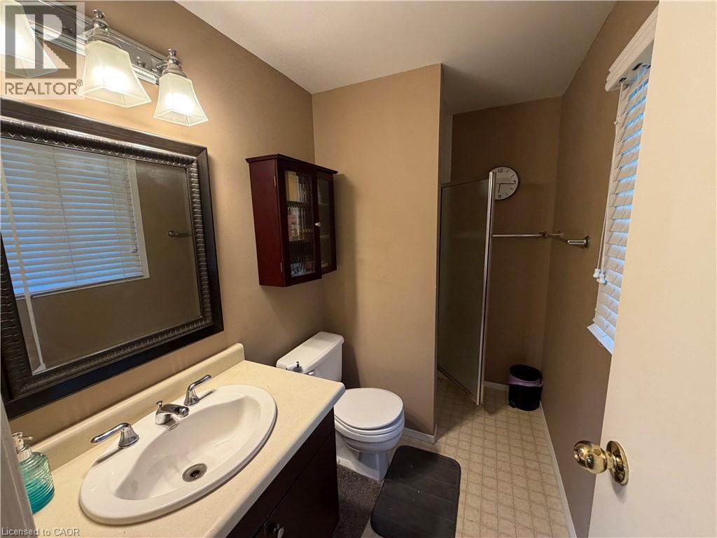 8 Lowell Street S Unit# Upper, Cambridge, Ontario  N1R 5C7 - Photo 15 - 40867278