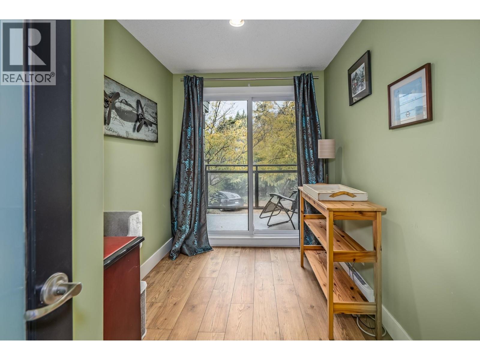 1140 FAIRWAY VIEWS WYND