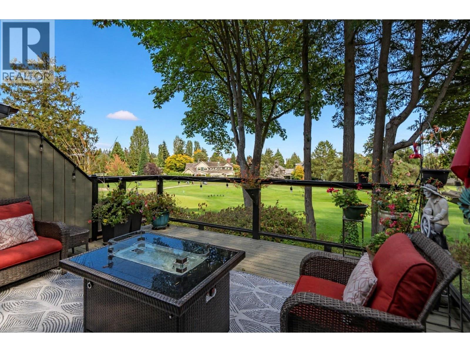 1140 FAIRWAY VIEWS WYND
