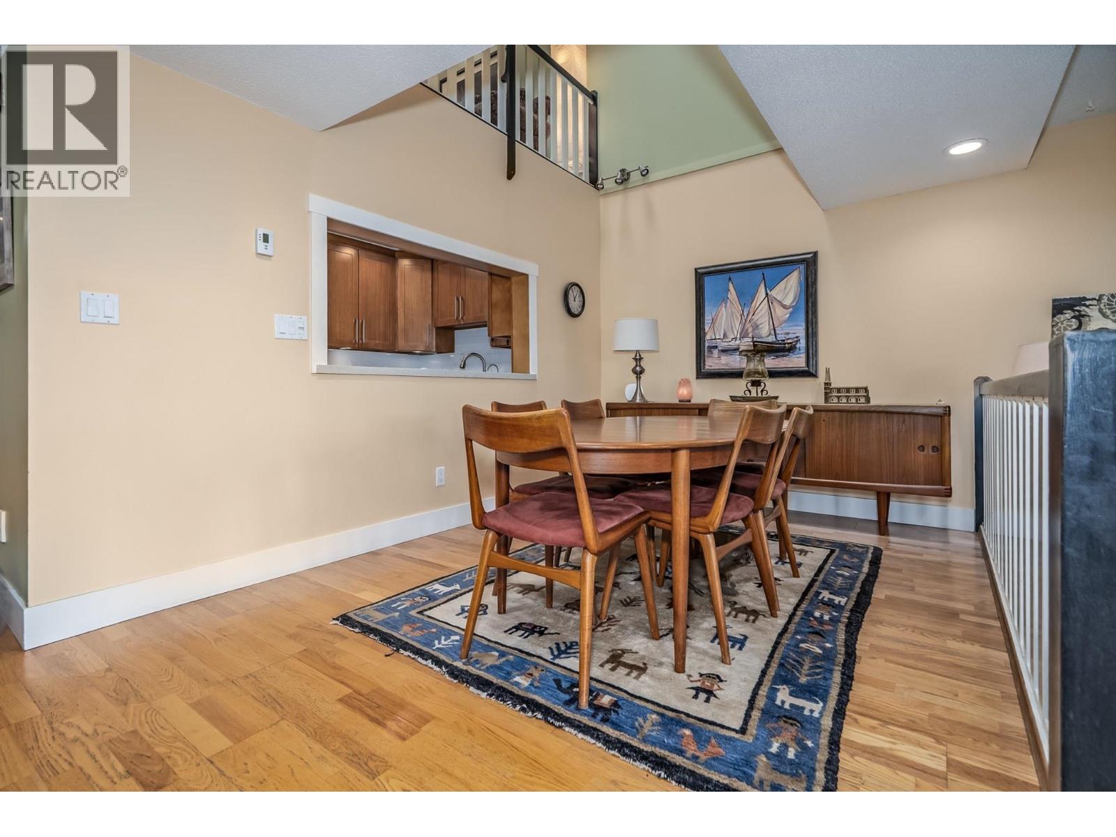 1140 FAIRWAY VIEWS WYND