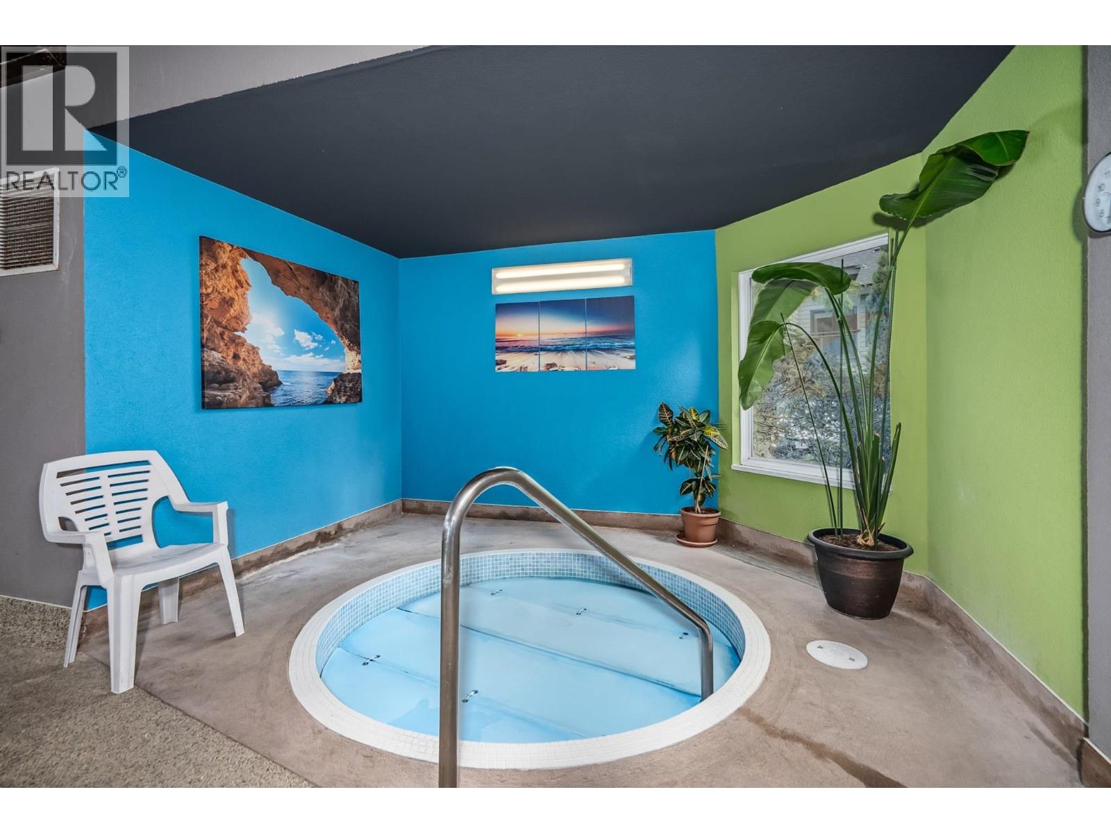 1140 FAIRWAY VIEWS WYND