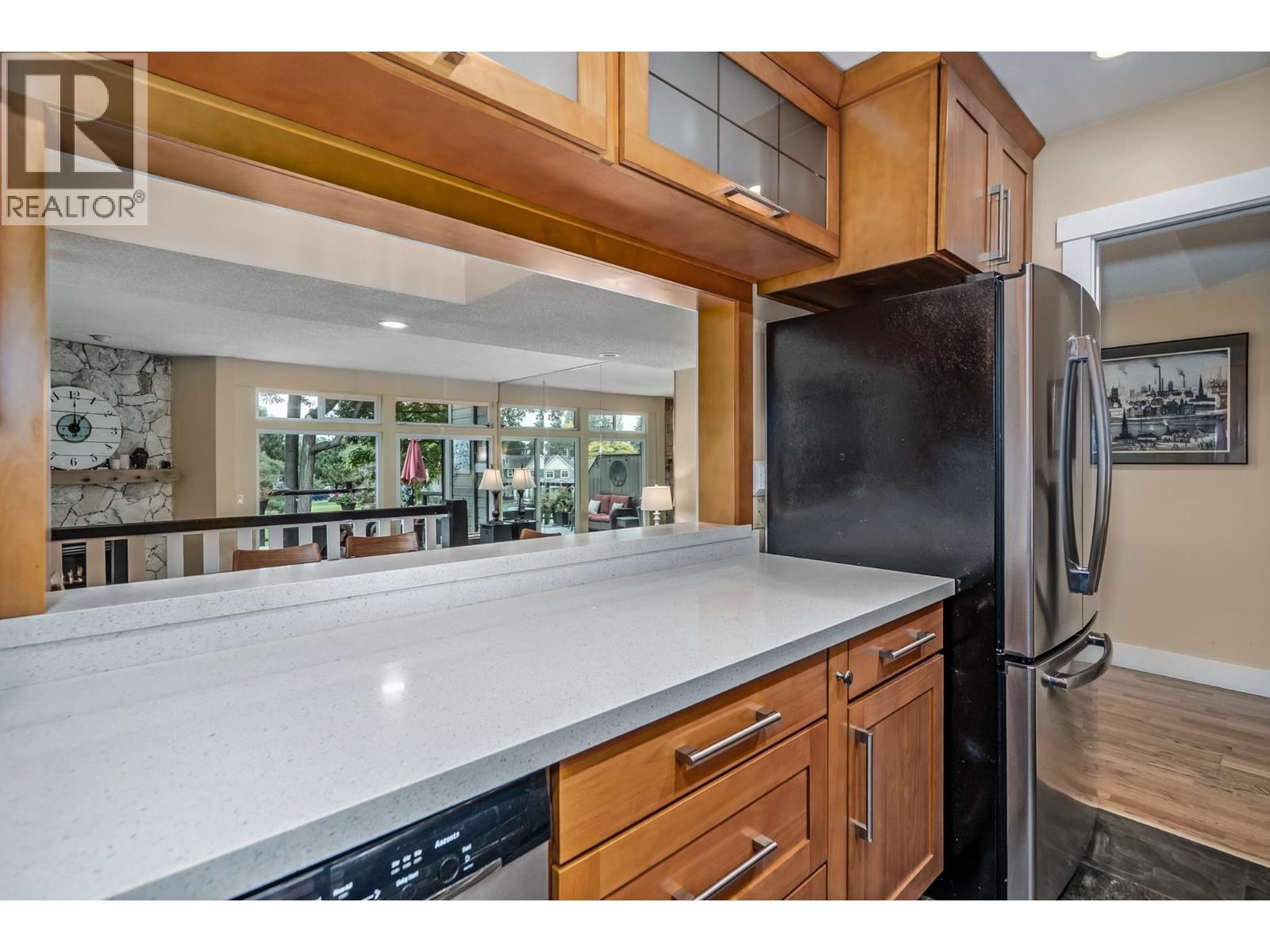 1140 FAIRWAY VIEWS WYND