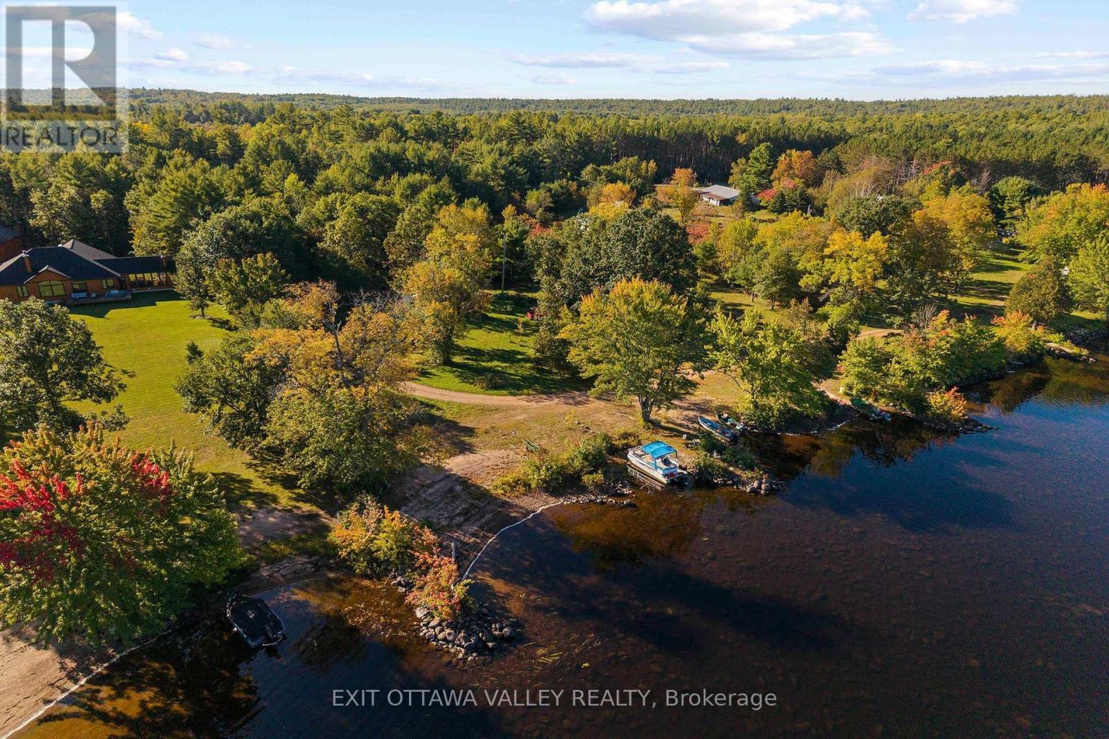 1060b Rantz Road, Petawawa, Ontario K8H 2W8 - Photo 5 - X13842032