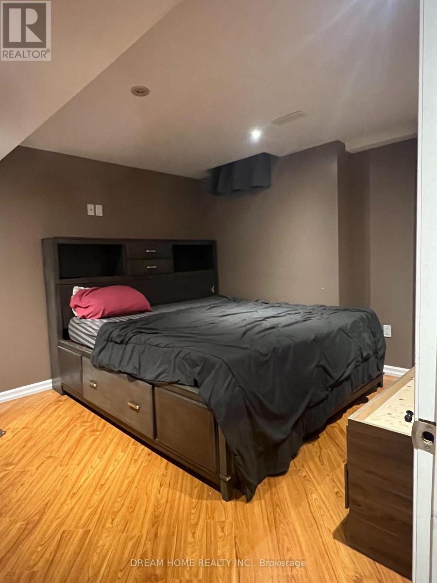 BASEMENT - 341 LA ROCCA AVENUE, Vaughan, Ontario