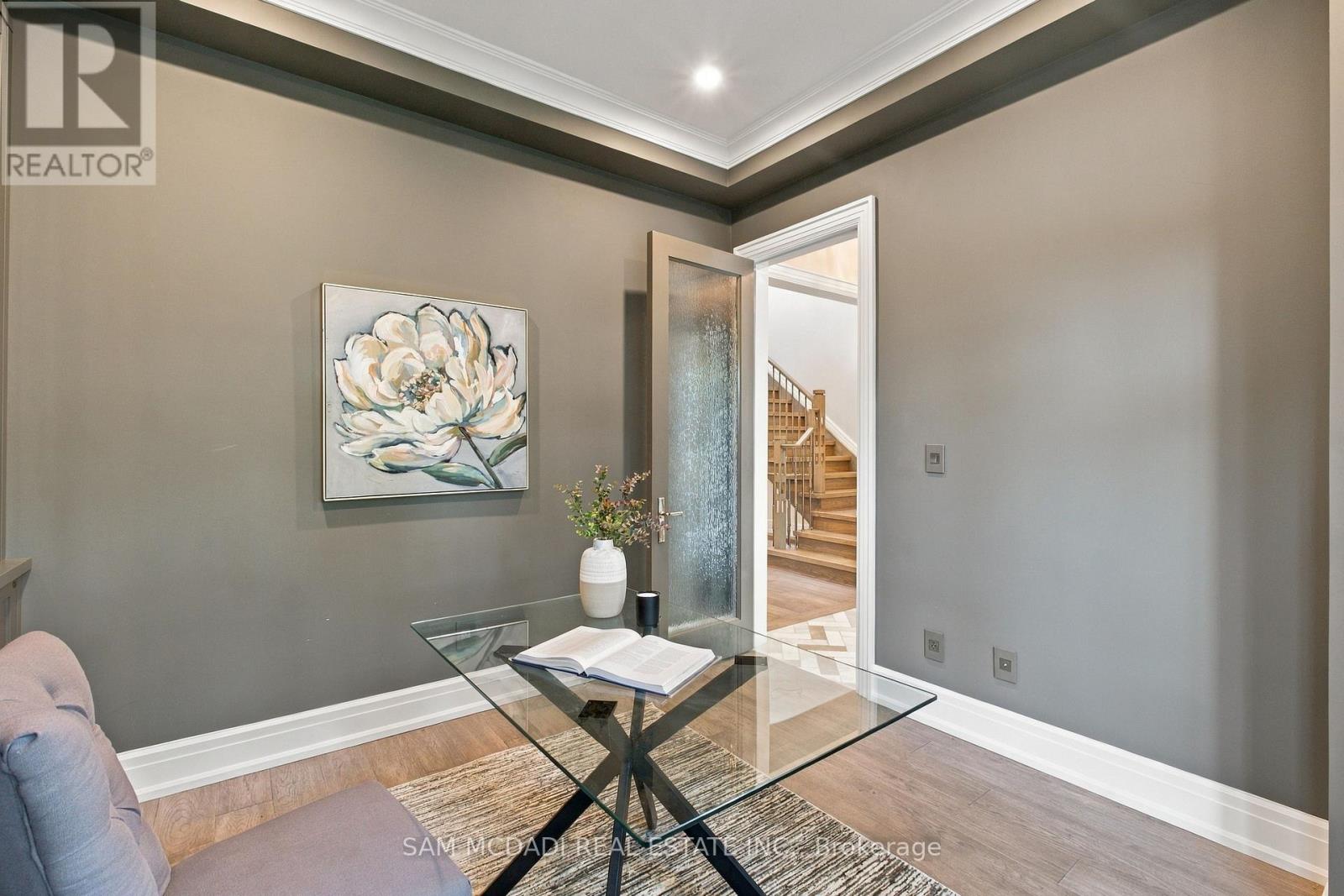 1134 Welwyn Drive, Mississauga, Ontario  L5J 3J3 - Photo 5 - W13818392