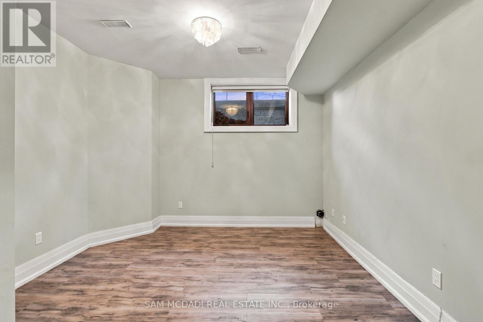 1134 Welwyn Drive, Mississauga, Ontario  L5J 3J3 - Photo 46 - W13818392