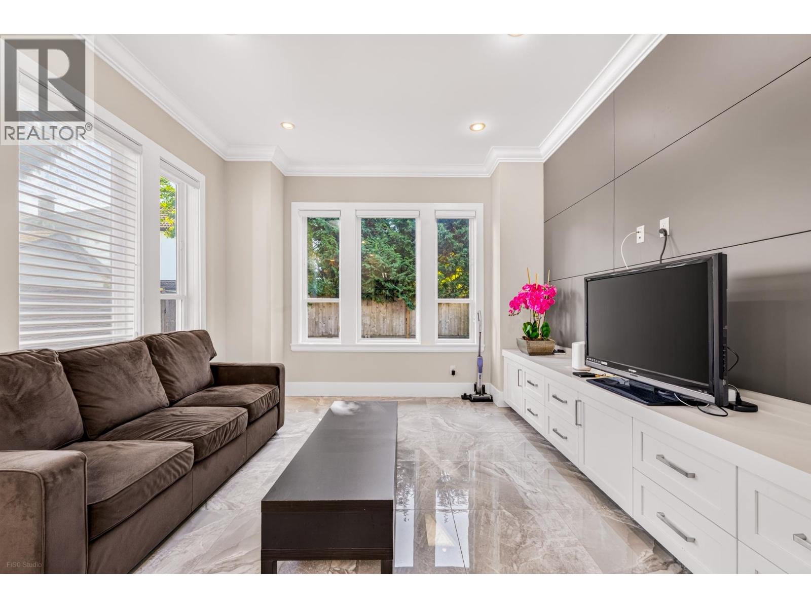 10346 Odlin Road, Richmond, British Columbia  V6X 1E2 - Photo 3 - R3170672