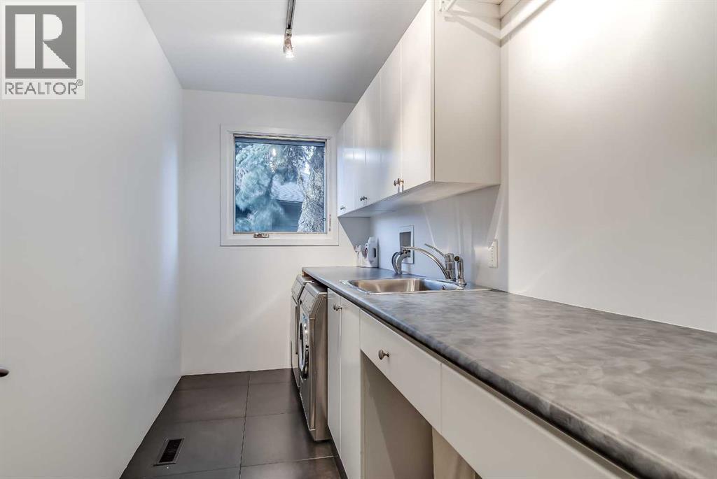 17 Lupine Court SE